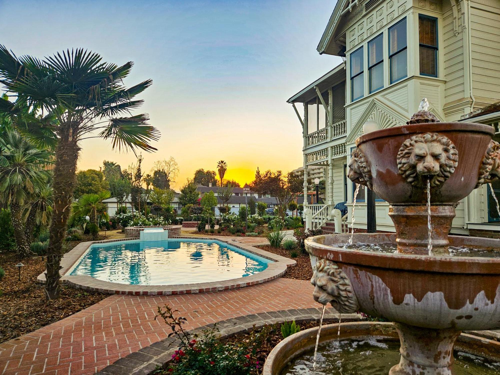 The Jd Hyde Historic Inn Visalia Exteriér fotografie
